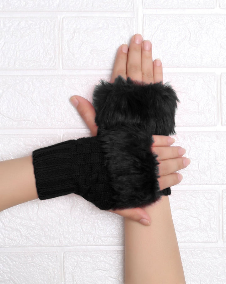 WOOLEN FINGERLESS GLOVES - Polkadots - 14139LIC - 223731 - WOOLEN FINGERLESS GLOVES